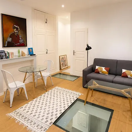 Duplex Calme Avec Clim Et Terrasse Au Centre 公寓